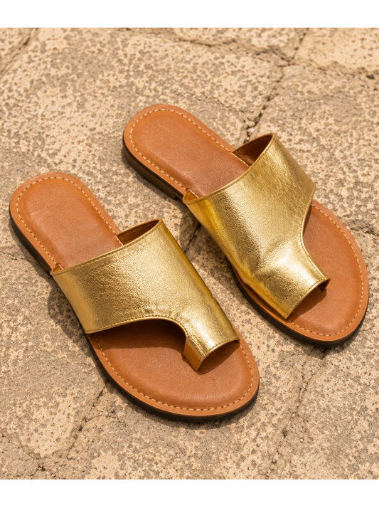 Sandales en cuir dore