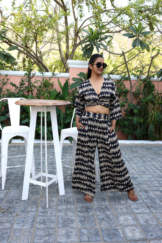 Pantalon Palazzo — imprimé graphique noir et beige